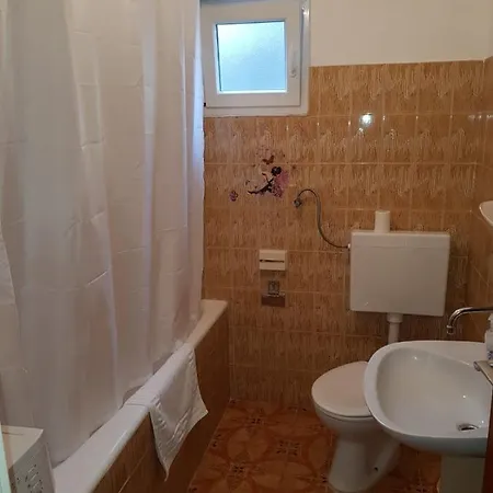 Mali Ante Apartment