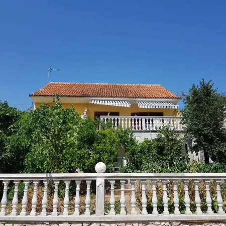 Mali Ante Apartment Sibenik