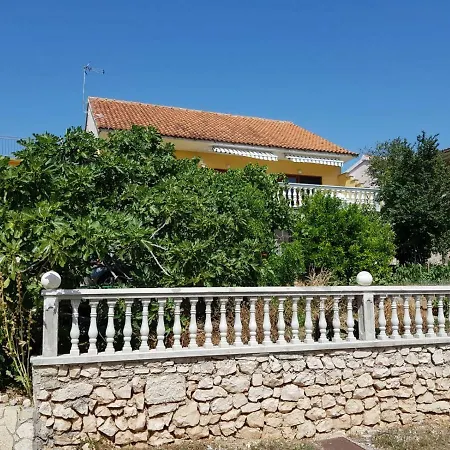 Mali Ante Sibenik